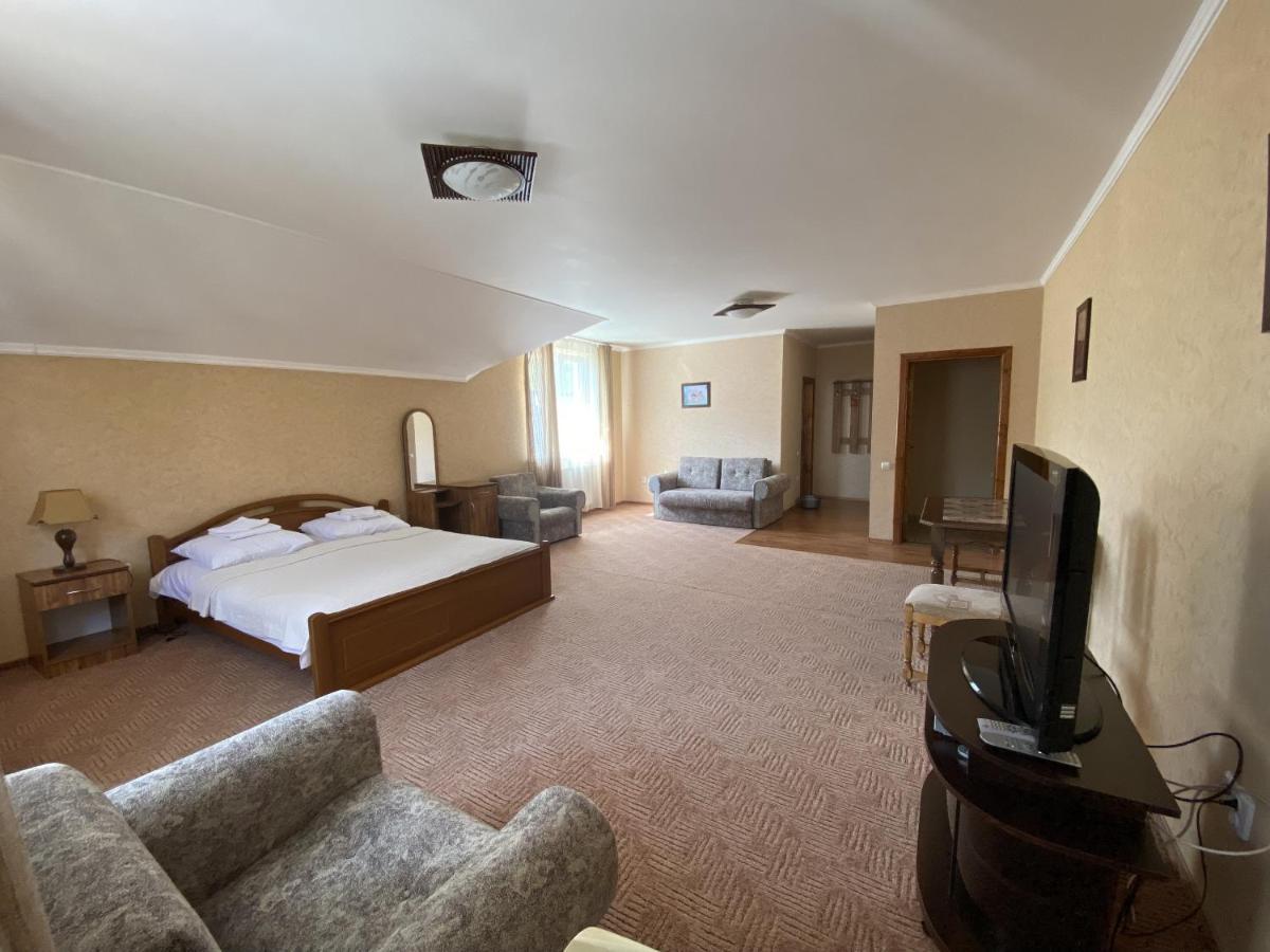 Edelweiss Otel Polyana  Dış mekan fotoğraf
